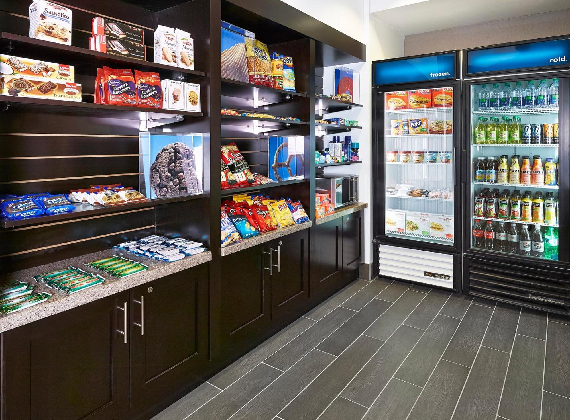 Hampton Inn By Hilton Calgary Airport North Ngoại thất bức ảnh